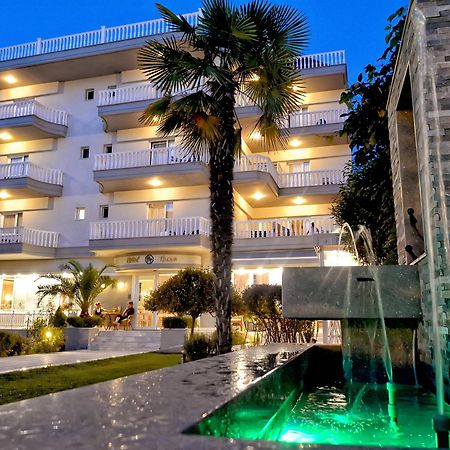 Paralía Hotel Ioni מראה חיצוני תמונה
